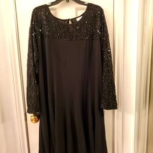 Black formal dress sz 26/28 nwt